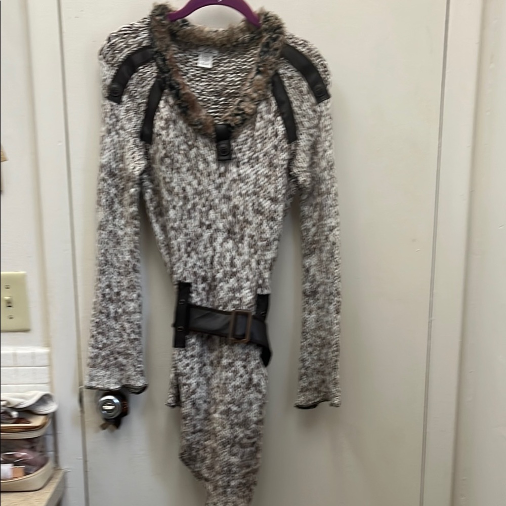 La Cite Paris Long Fur Lined Sweater With Belt Size Medium